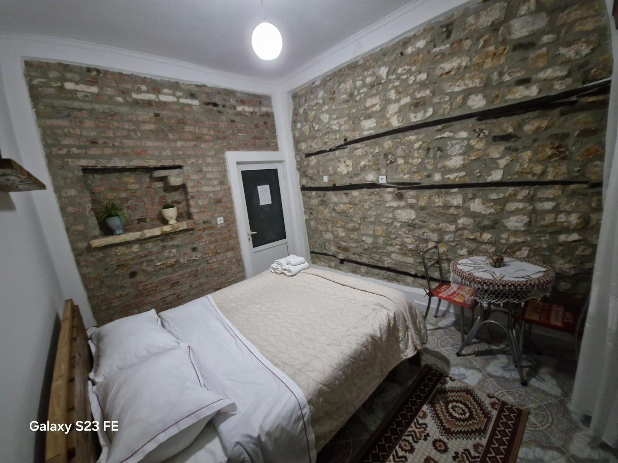 Guesthouse Belle View Berat Pokoj fotografie